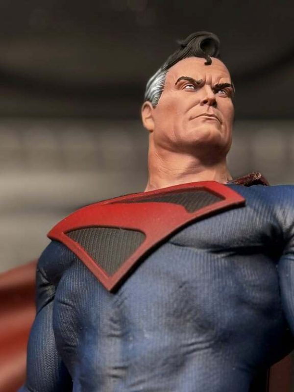Superman Sculpture by Kelly Bents